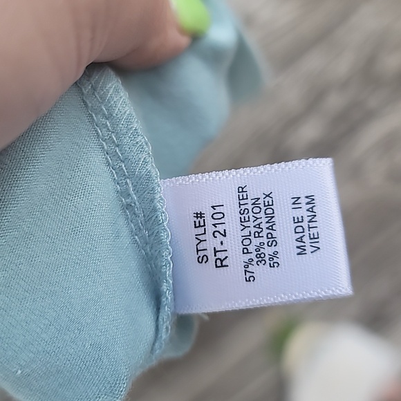 Shiela Rose light blue size medium - Picture 5 of 5